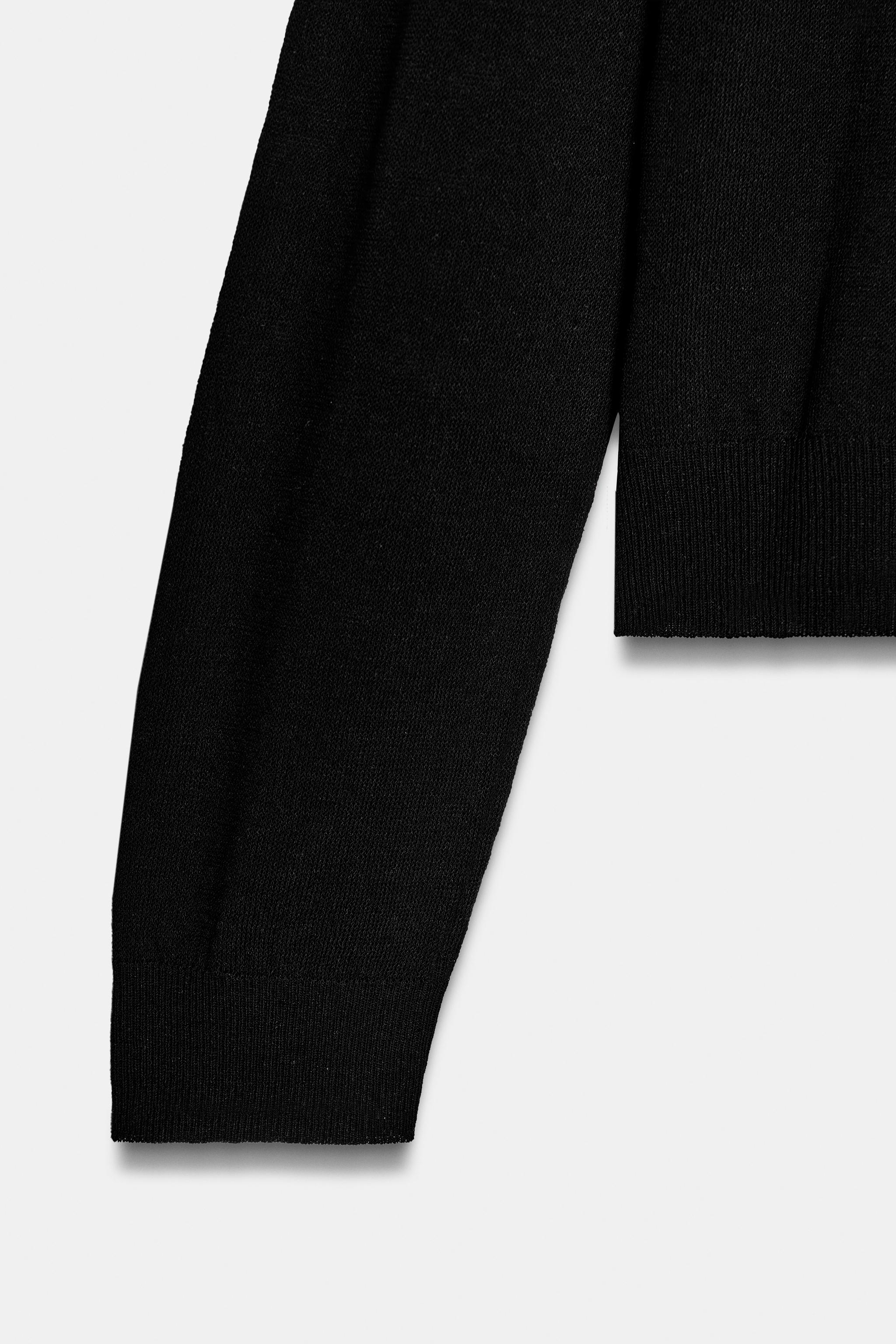 PULL EN MAILLE AVEC BOUTONS